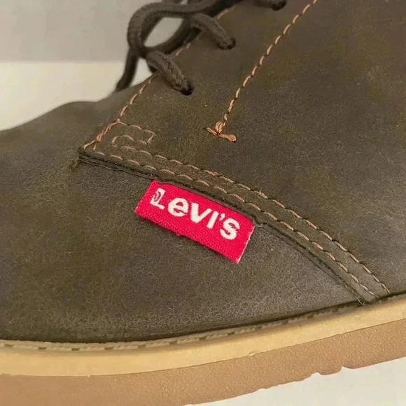Levi's Men's 8.5 M Brown Suede Chukka Boots – Lace-Up Ankle Style - Picture 6 of 10